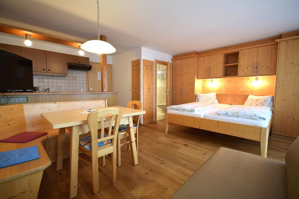 Gaestehaus Waltl Кримл Екстериор снимка